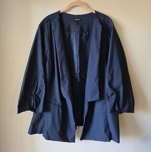 Torrid Women's Blue Blazer Jacket. Open Front, Wide Lapel, Size 5 Oversized